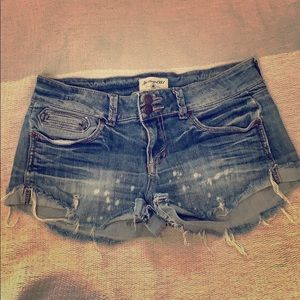 Heritage distressed shorts